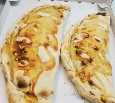 grand et petit chausson au Nutella  sur Salon-de-provence 