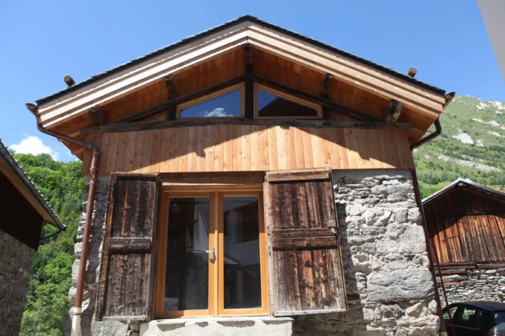 Chalet Saint Martin de Belleville au coeur du village de Villarenger Ancienne Grange de village 