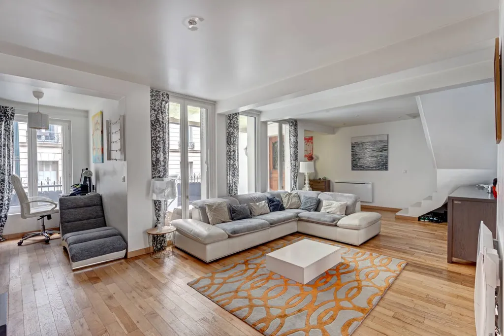 Acheter une Belle Maison des Années 30 en plein coeur d' Asnières a 2 pas de la Mairie  5 pièces 3 chambres jardin et cave