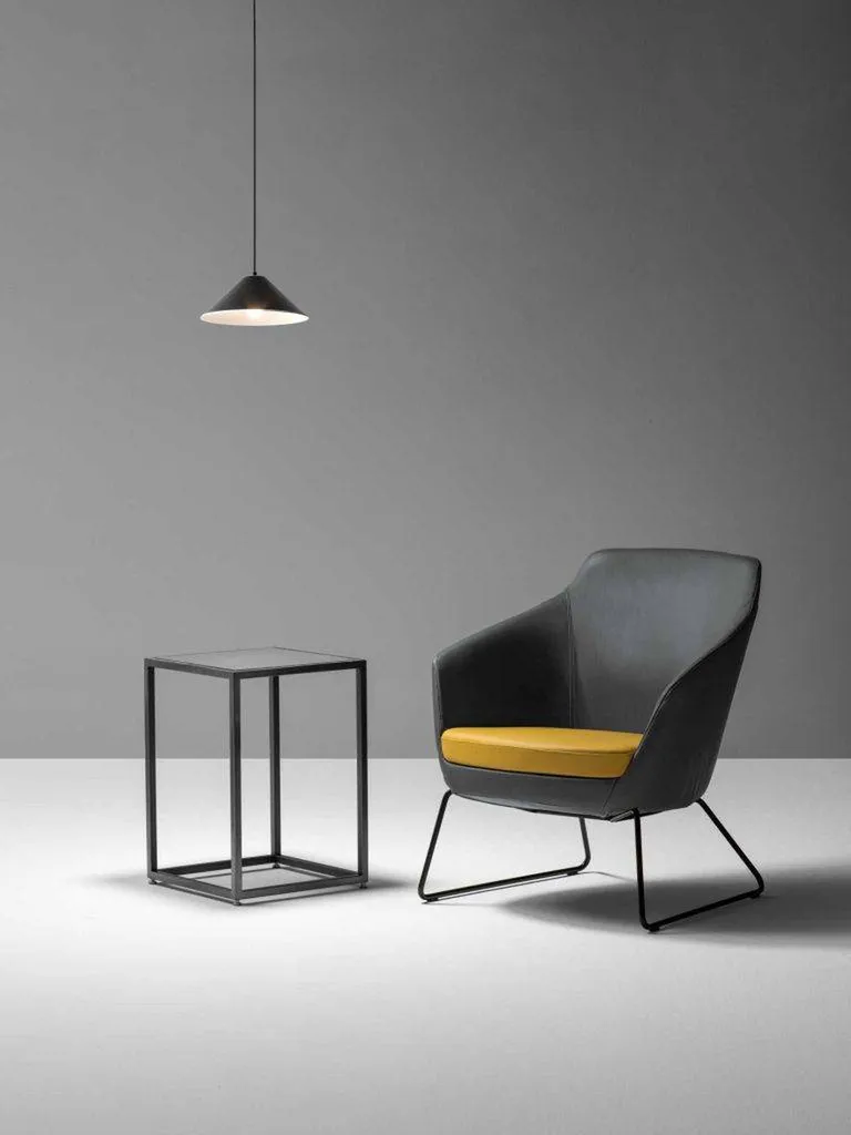 Setar canapé et fauteuil : Design et confort pour vos espaces professionnels à Nîmes