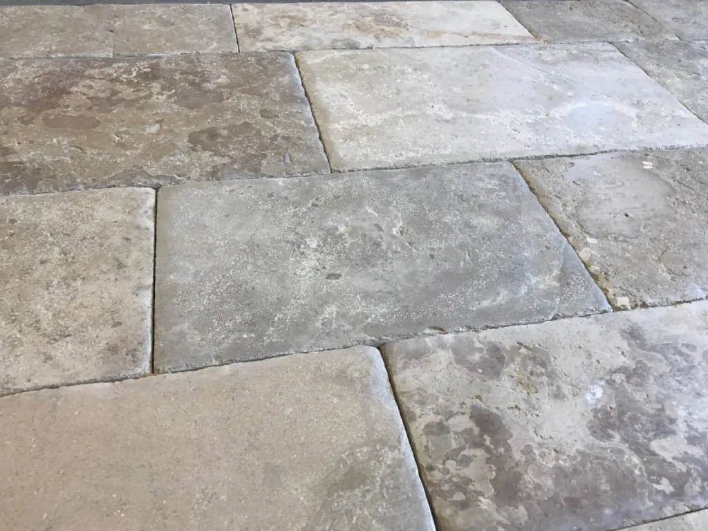 Vieille dalle en pierre naturelle du Périgord, Livraison Carpentras (84)