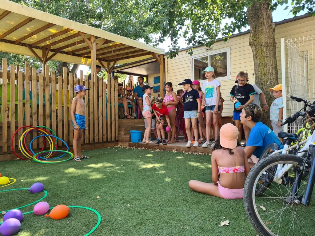 Animation en camping 4 étoiles bord de mer proche de Marseillan
