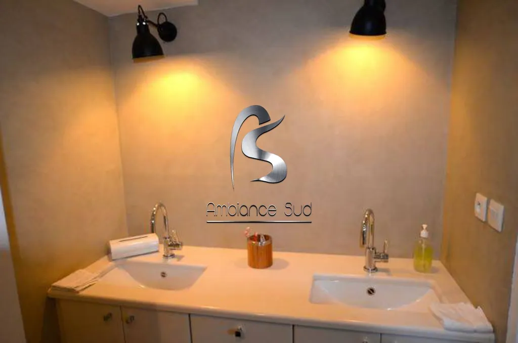 SALLE DE BAIN EN BETON CIRE MARSEILLE