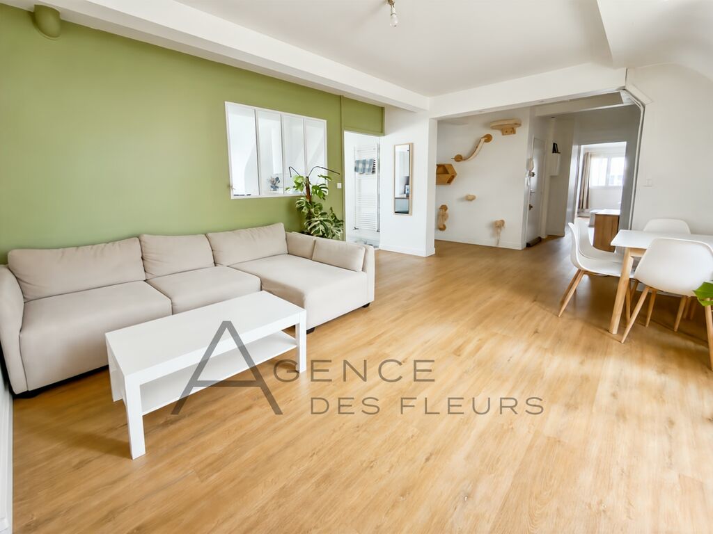 A vendre bel appartement de 104 m2 sur la commune de ELBEUF 76500