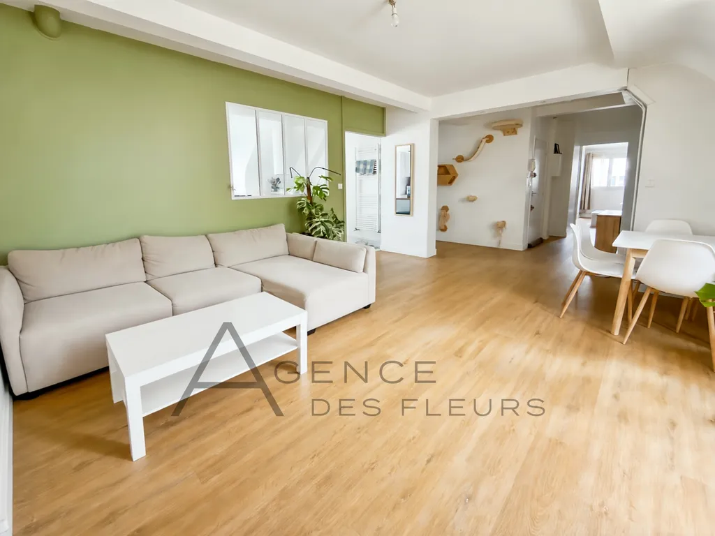 A vendre bel appartement de 104 m2 sur la commune de ELBEUF 76500