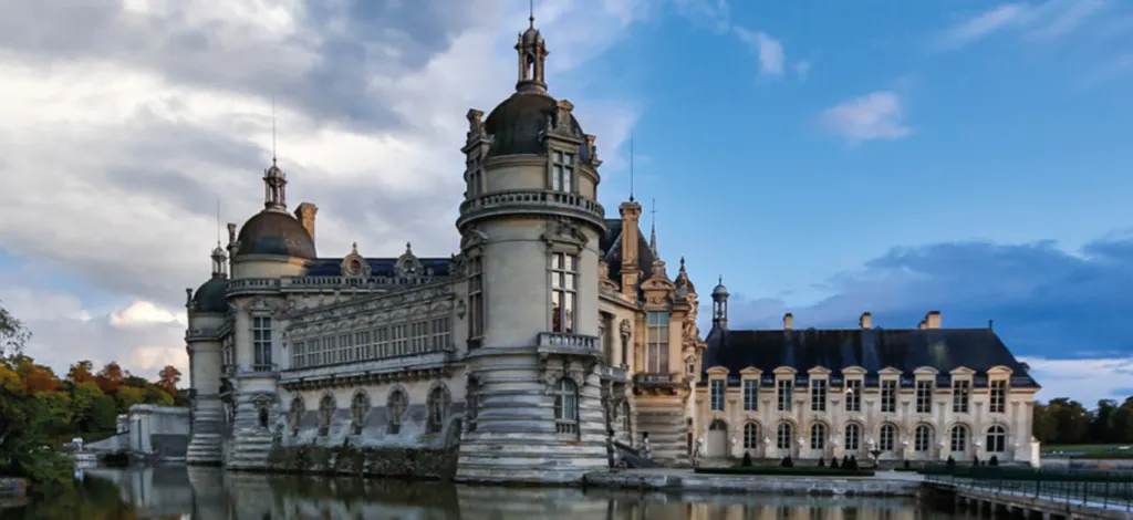 château de chantilly dans l'Oise