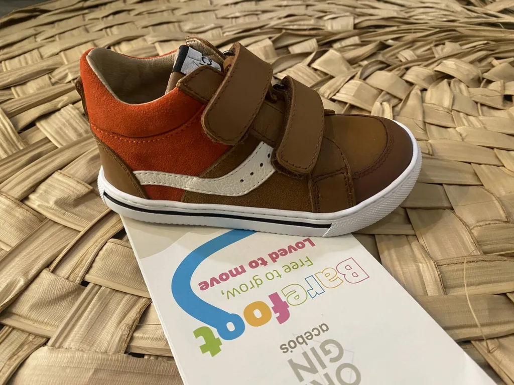 chaussure barefoot pour bébés près de Saint Germain du puch