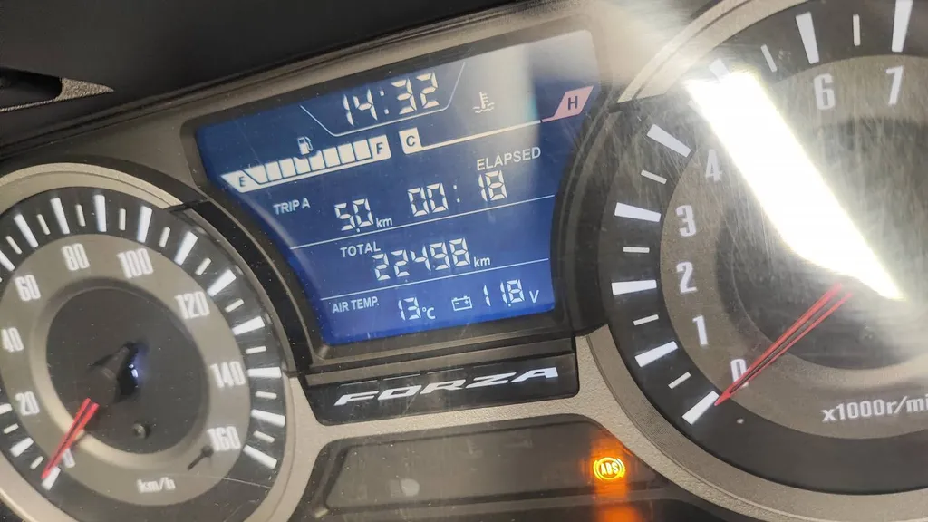 HONDA FORZA 125 DU 06/2020 AVEC 22400KM