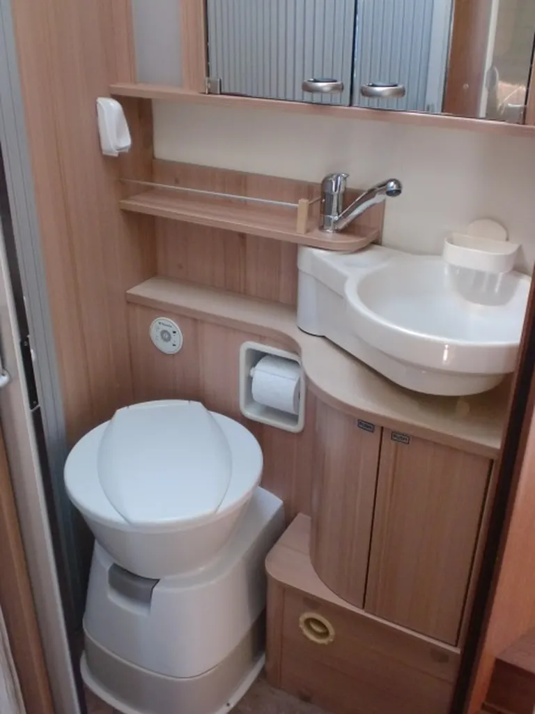 TOILETTE 