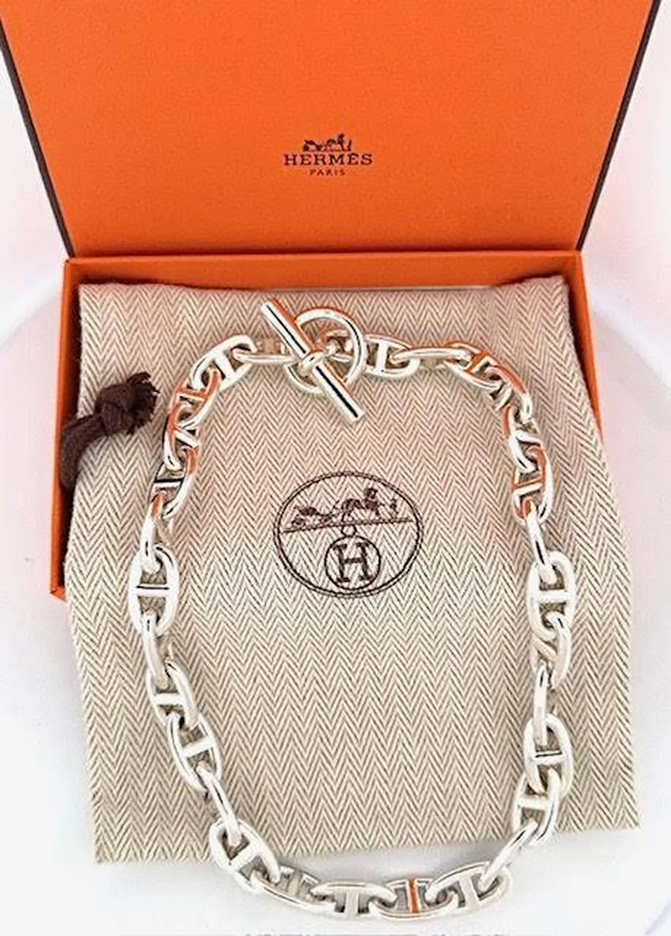 Pièce Rare en Dépôt-Vente : Chaîne d’Ancre Hermès Gros Modèle – 136g d’Argent Or Ligne La Teste de Buch