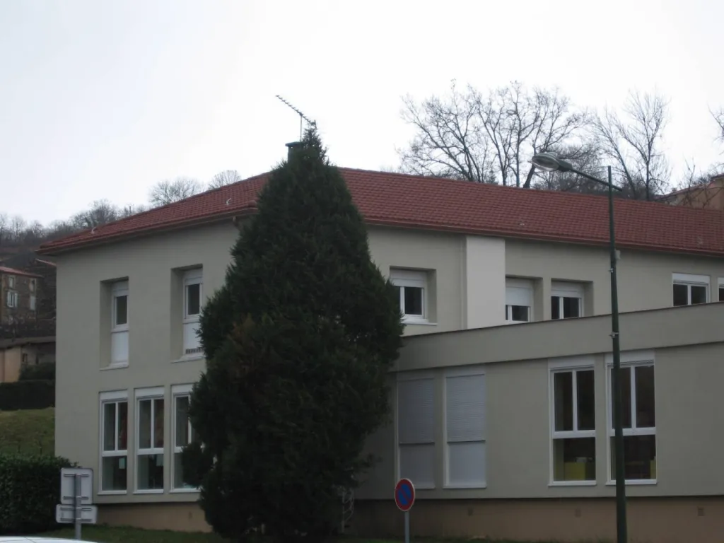 Toiture GERARD Milano Ecole Primaire en Auvergne 2