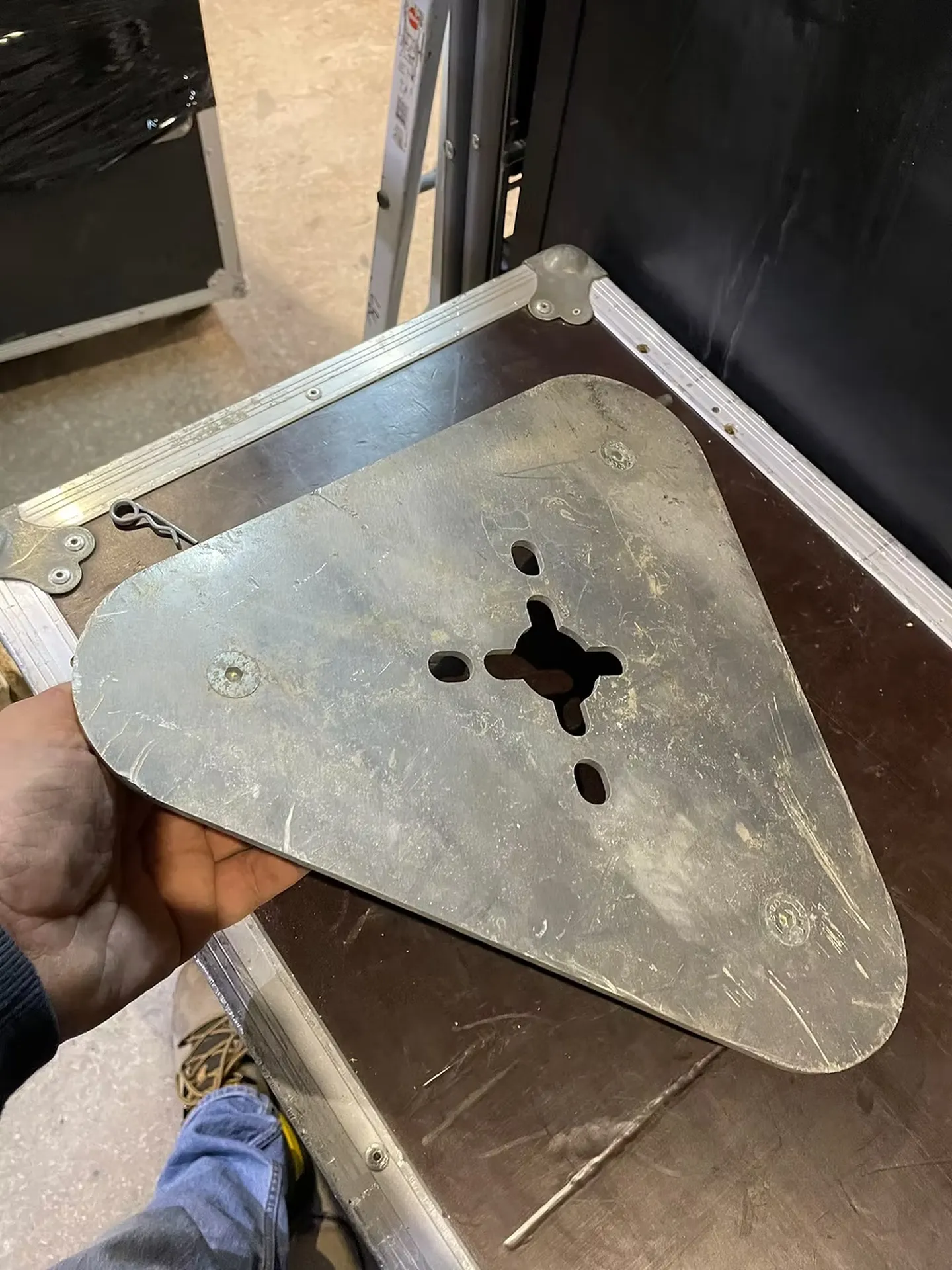 PLAQUE TOTEM POUR TRIO 290