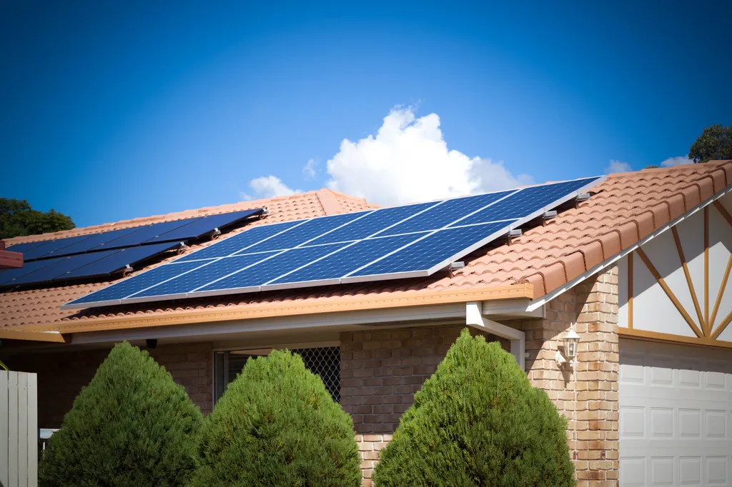 Pose de panneaux solaires photovoltaïques par un installateur RGE certifié à Genas proche de Saint-Laurent-de-Mure : nos chantiers réalisés et nos garanties pour votre projet