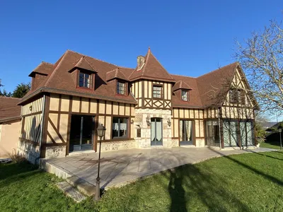 Belle maison d'architecte à vendre à la Mailleraye sur Seine, proximité école et commerces - Beaux volumes