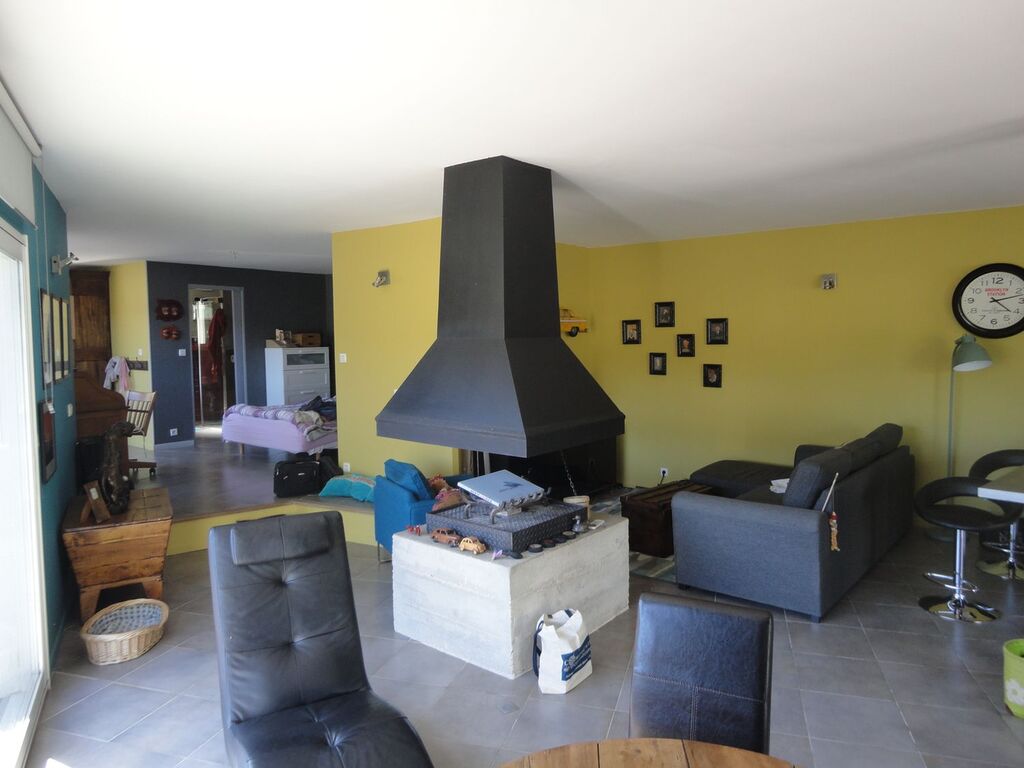 vente loft carnoux