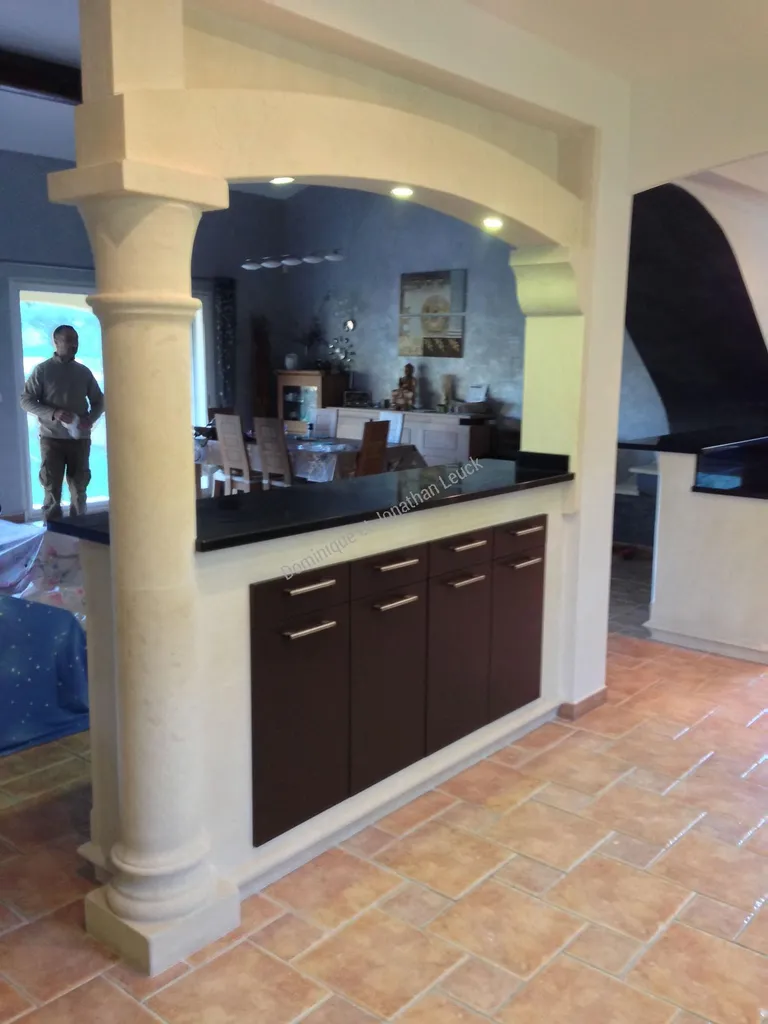 Comptoir en pierre d'Estaillades chez un particulier