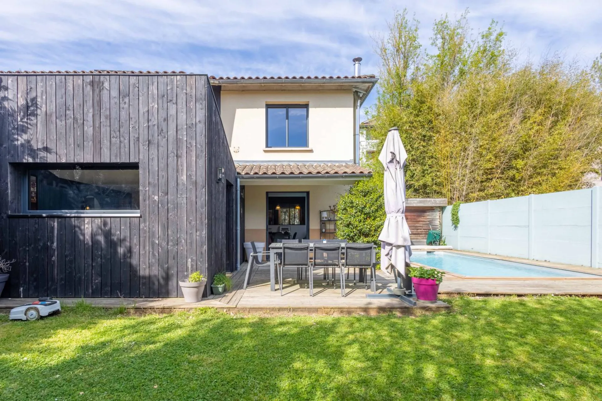 Agréable Maison familiale à proximité du centre de Bruges  