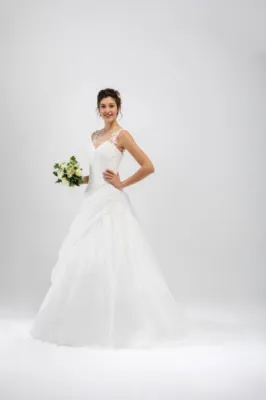 OU ACHETER MA ROBE DE MARIAGE PRINCESSE ROMANTIQUE SAFARI EGLANTINE 2020.