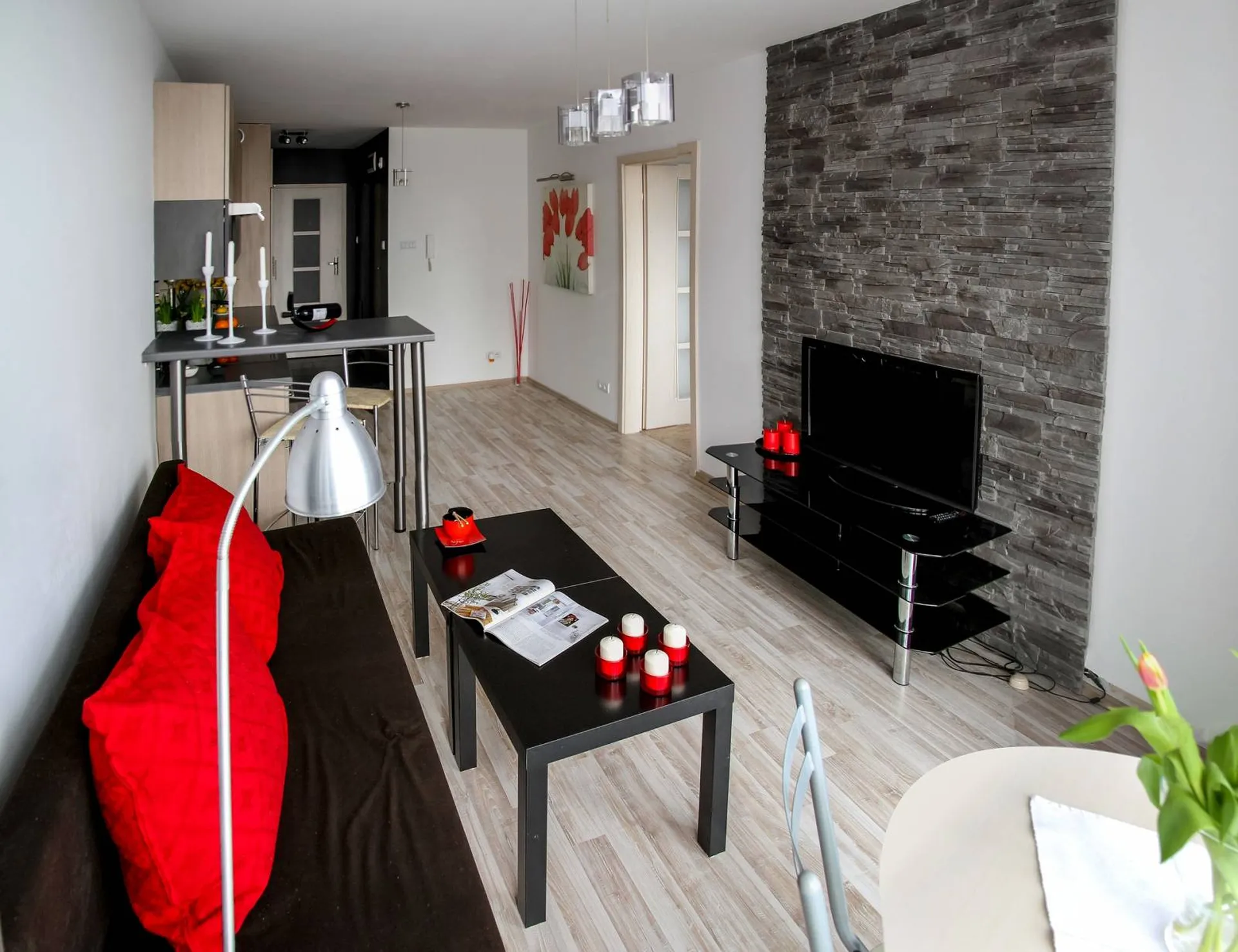 evoir une entrée dans votre maison, votre appartement à marseille et ses environs avec un architecte d'intérieur