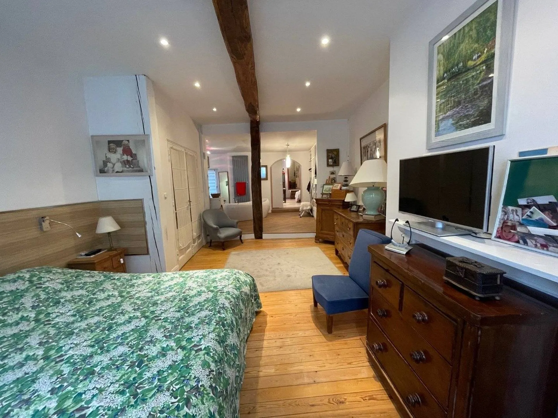 A Vendre Confortable maison de ville de 230 m²