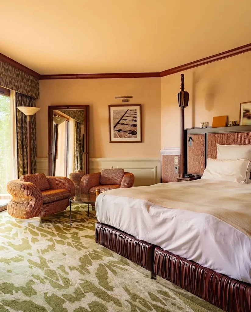 Rénovation des Suites et des Chambres en BADIGEON DE CHAUX HAUTE VISCOSITE TERRE DU MONDE