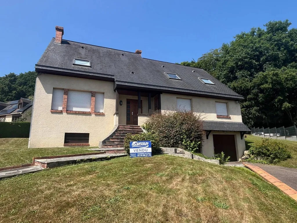 Superbe maison sur les hauteurs de Caudebec en Caux - 210m² hab. avec vue Seine et Pont de Brotonne