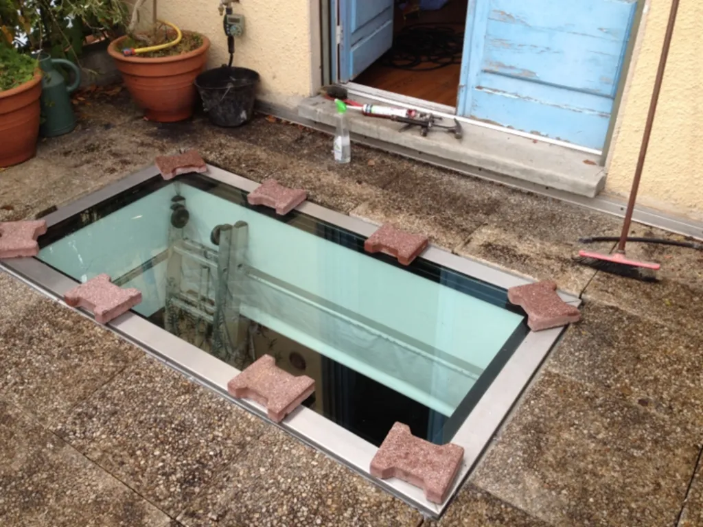 puits de jour sur toit bordeaux  quartier des Chartrons