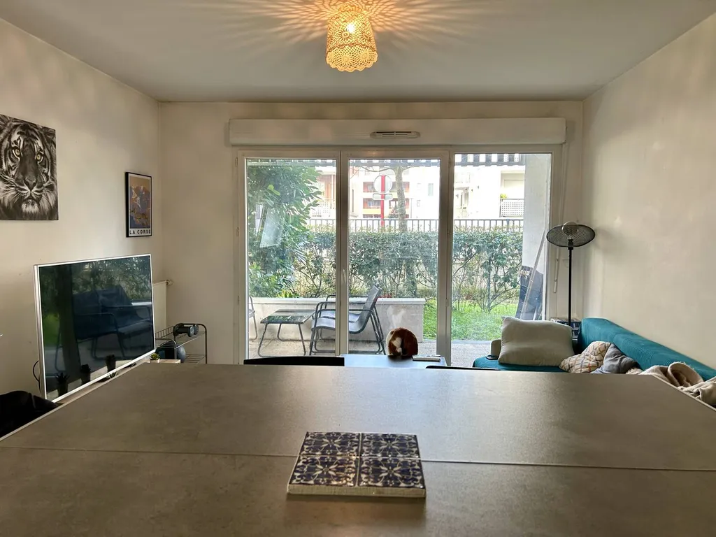 Appartement T3 à vendre à Villenave d’Ornon avec jardin privatif de 30 m²