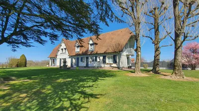 A vendre magnifique maison normande de 210 m² habitables, 5 chambres, à 5 minutes de la plage sur l'axe Dieppe 76200, Penly 76370 et Le Tréport 76470