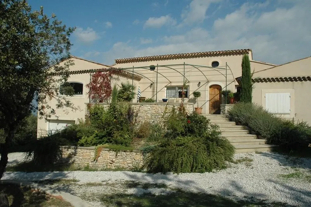 Comtat Venaissin, Propriété sur 18.500 m² en pleine nature