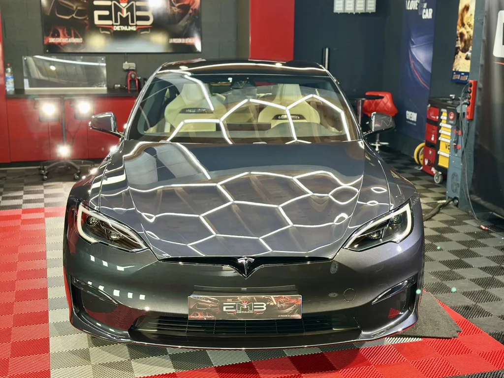 spécialiste du traitement ceramqiue Tesla sur lyon