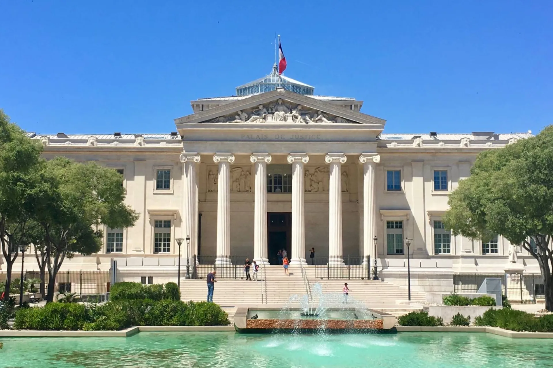 Défense des victime d'infraction pénales à MARSEILLE - AVOCATIA