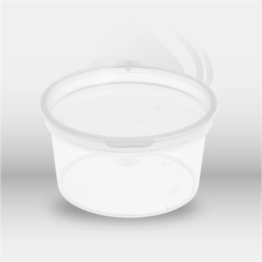 Petits pots avec couvercle 30 ml utilisés pour le conditionnement de sauces et condiments en restauration professionnelle à Mont-de-Marsan, Landes (40), Nouvelle-Aquitaine, disponibles partout en France.