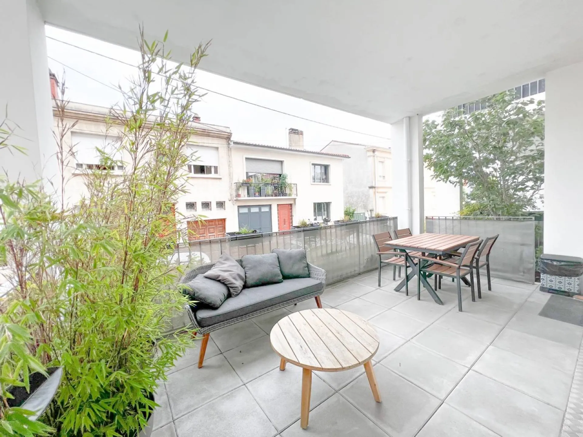 Bel appartement T3 avec terrasse Bordeaux Caudéran Primerose 
