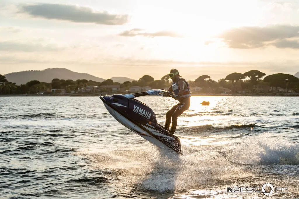 E-SURF & JETSKI - Sunset Series