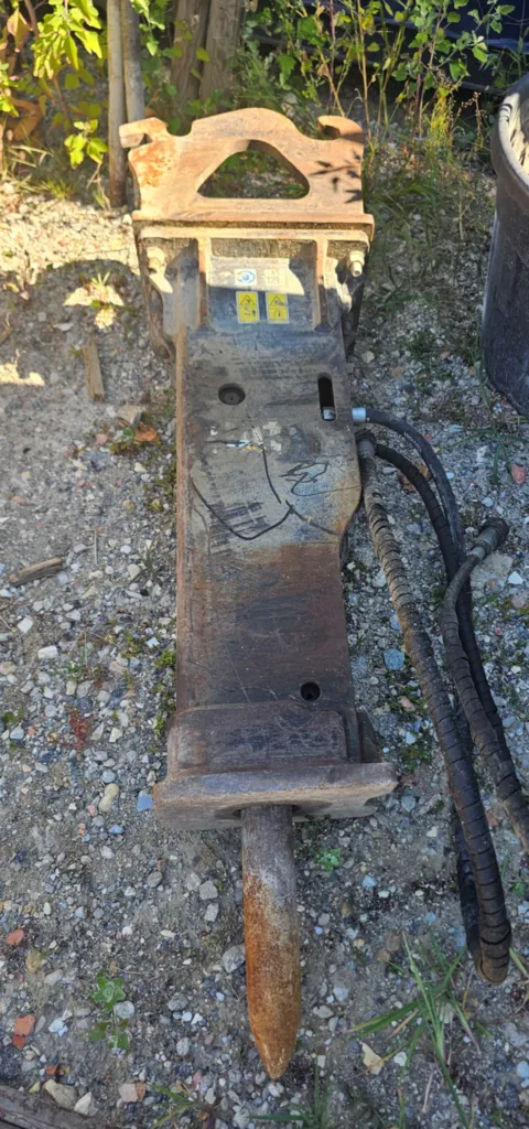 devis BRH brise roche hydraulique pour tout type de démolition sur chantier à arcachon