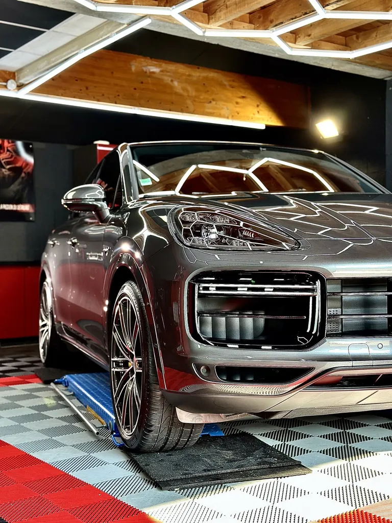 DETAILING full protection PPF Porsche Cayenne coupe turbo S