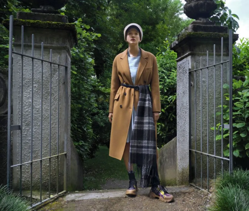 WeekEndMaxMara le vestiaire idéal à porter tous les jours en ville et le week-end à la campagne.
