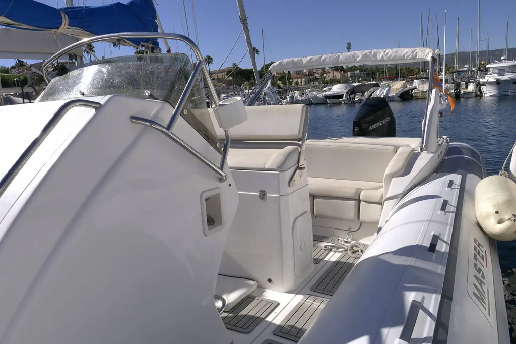 Intérieur de notre bateau Chuppa Chups I