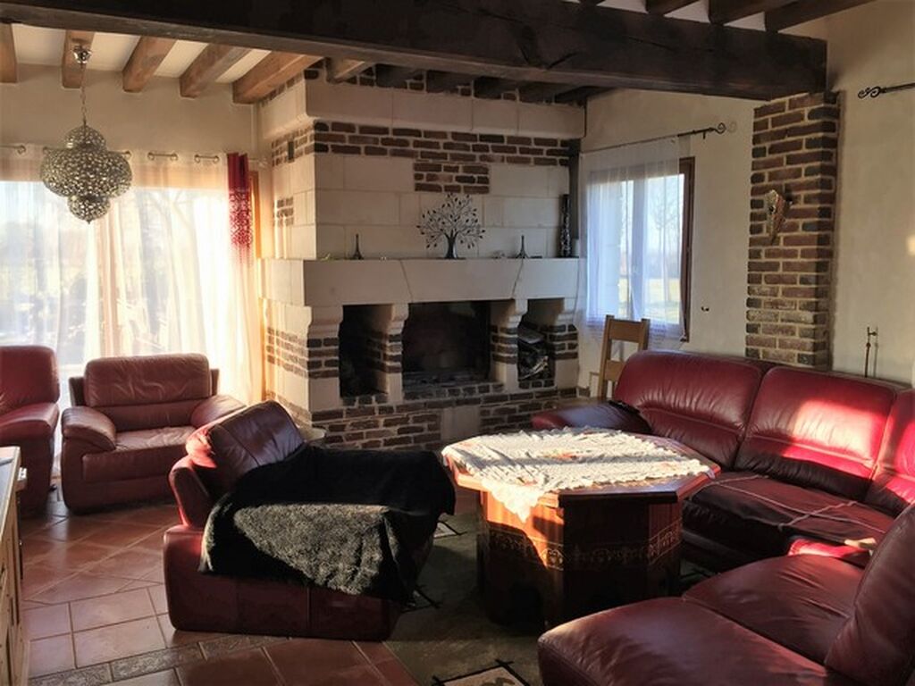 MAISON A VENDRE LISIEUX AVEC 5000 m² DE JARDIN ET TERRAIN