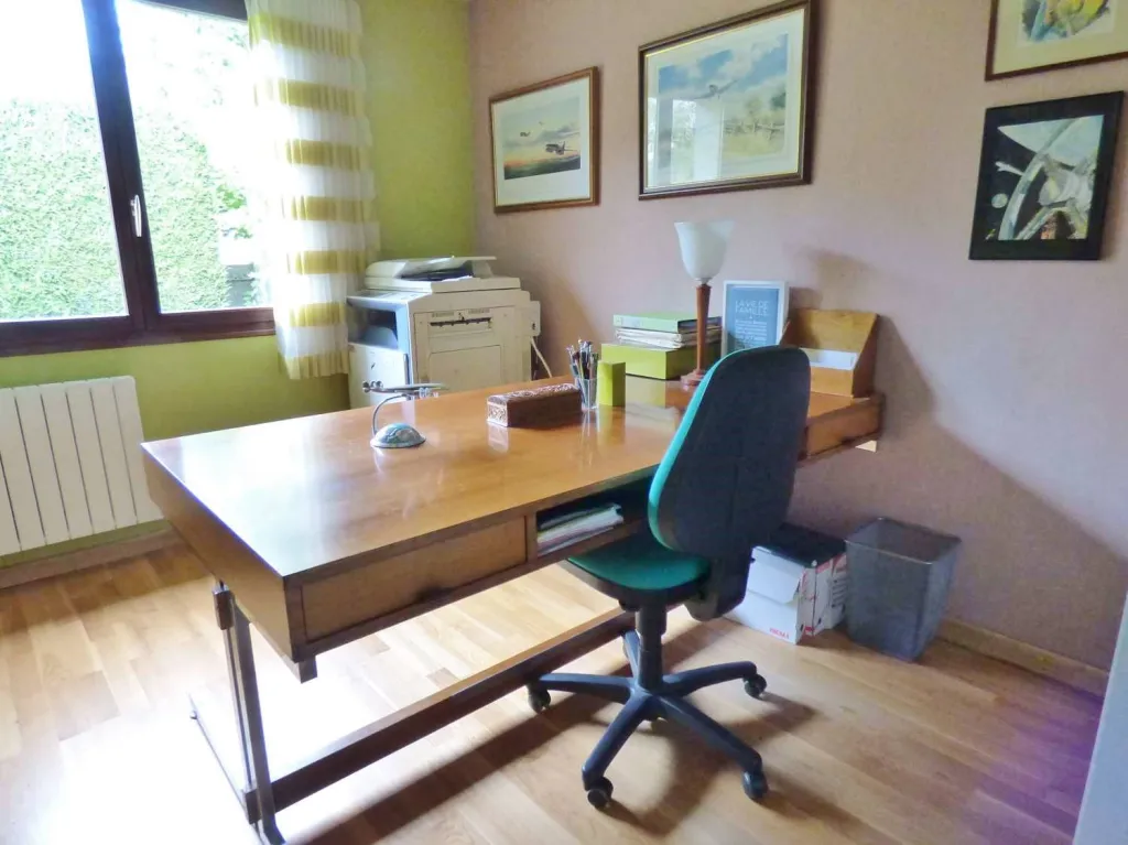 à vendre maison à étage 5 chambres proche écoles à st pierre lès elbeuf 76