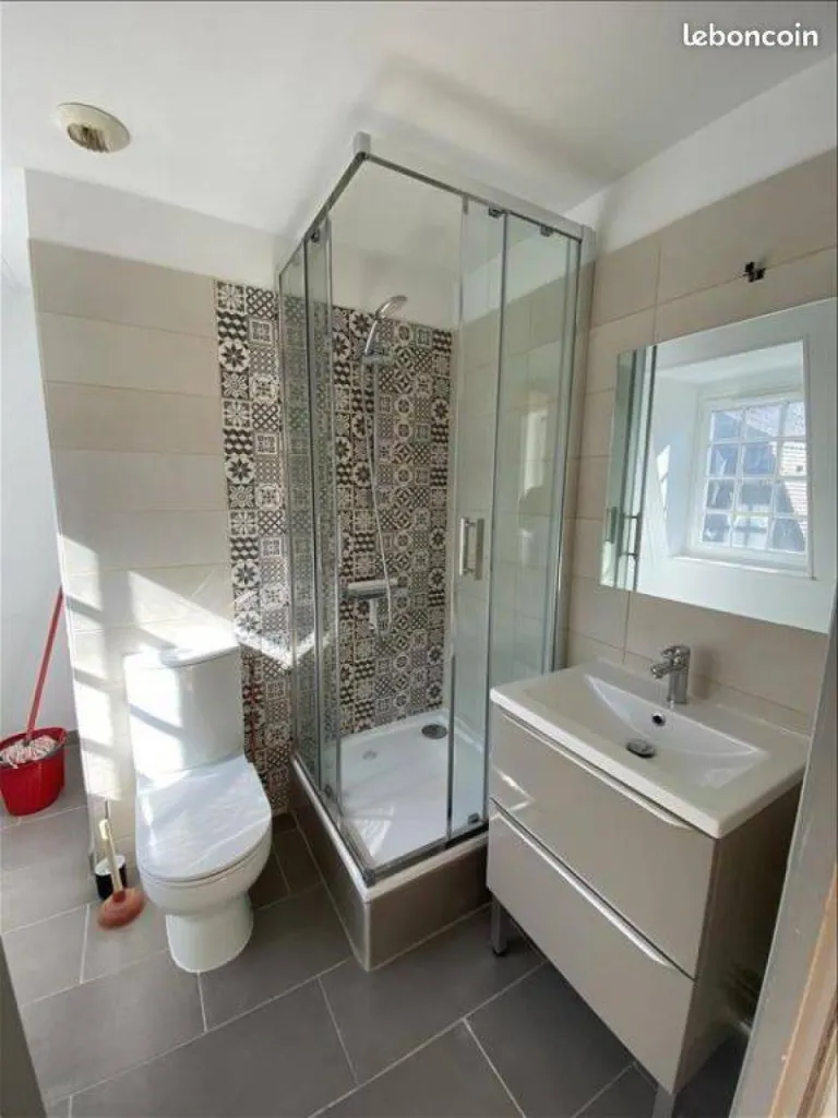 Beau studio meublé de 29,18m²