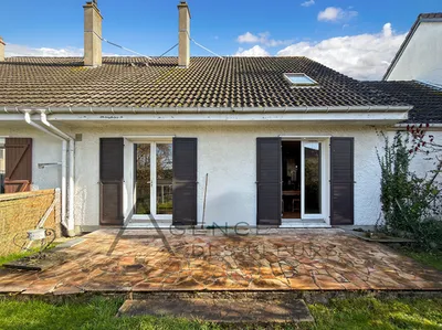 A vendre maison de 90 m² édifiée sur 182 m² de terrain sur la commune de CAUDEBEC LES ELBEUF 76320