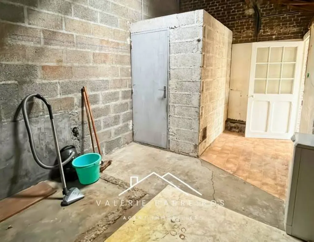 A vendre maison de 100 m² habitables édifiée sur 216 m² de terrain sur la commune de CAUDEBEC LES ELBEUF 76320