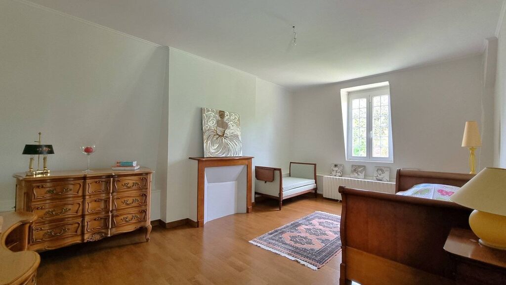 COUP DE COEUR à vendre belle propriété de caractère, 160 m², 3 chambres, située dans un le bourg dynamique des Grandes-Ventes 76950