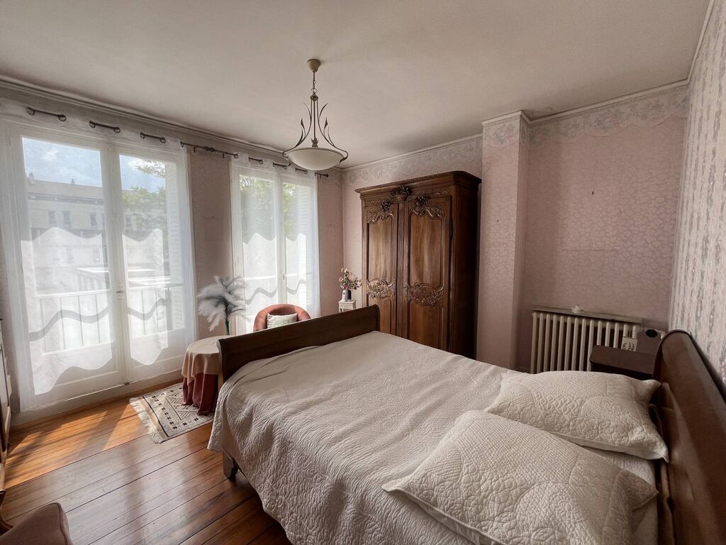 Maison de ville jumelée à vendre dans le centre de Caudebec-en-Caux