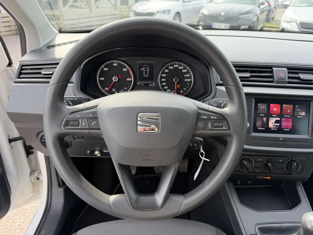 Achat voiture d'occasion Seat Ibiza Diesel à proximité du Havre : profitez d'une citadine fiable chez Caudebec Automobiles