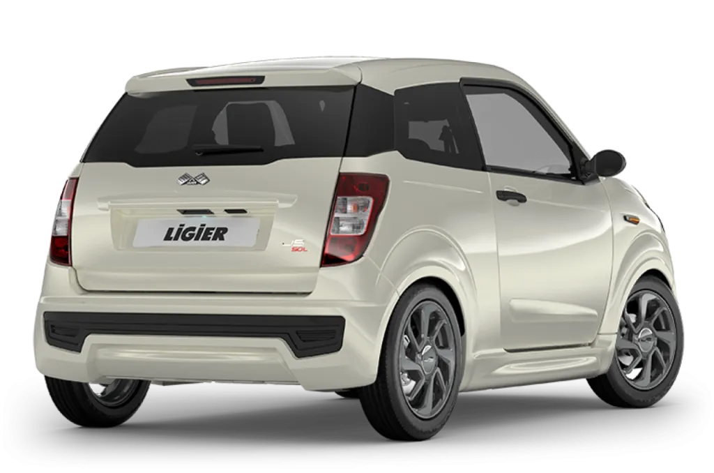 js50L club vspligo 83