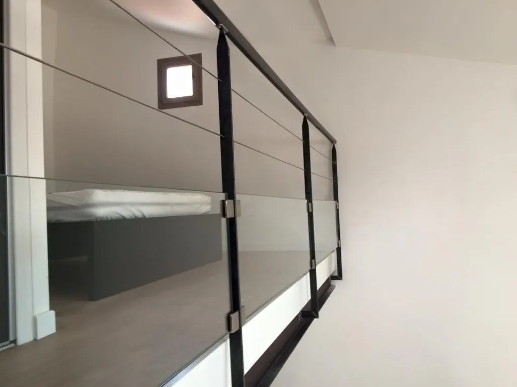 Escalier ¼ tournant avec limon central sur Aix en Provence