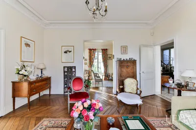 Demeure de prestige dans le centre ville de  Saint Germain En Laye